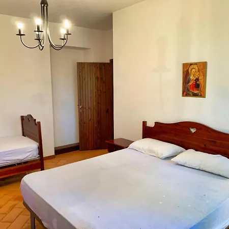 Le Brugnolete - Est Apartmán Sarnano