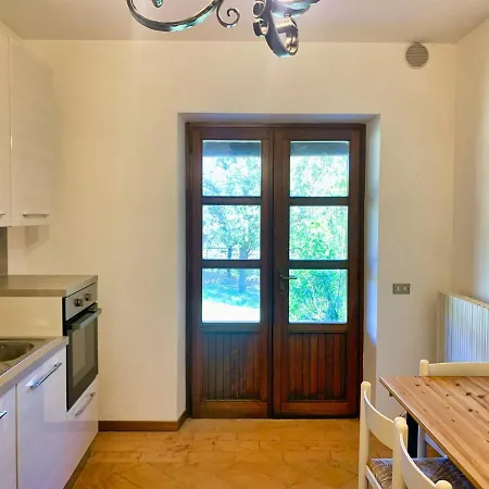 Le Brugnolete - Est *