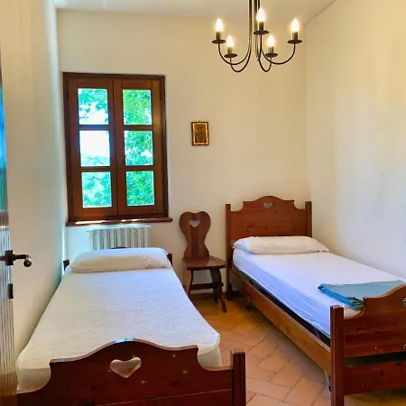 Apartment Le Brugnolete - Est
